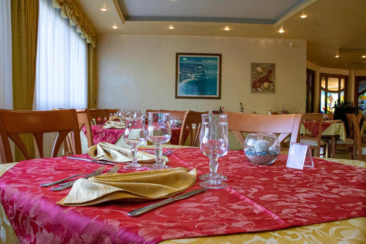 Hotel L'ancora 3*